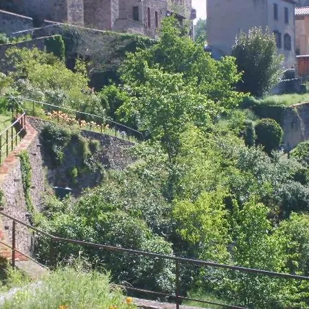 Charmante Maison Dans Un Village Medieval Auzon